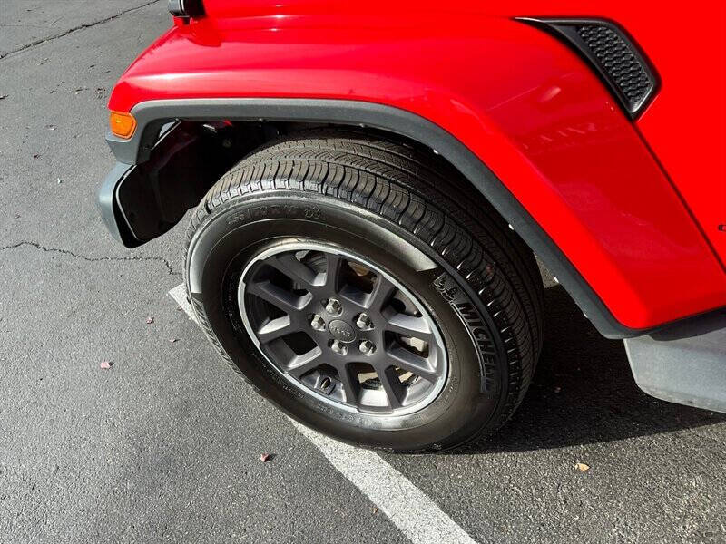 2023 Jeep Gladiator Overland