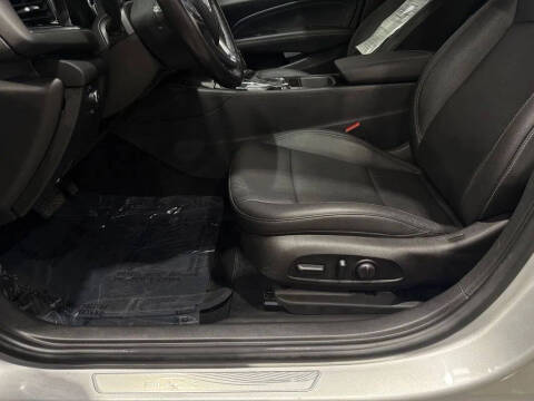 2018 Buick Regal TourX Essence