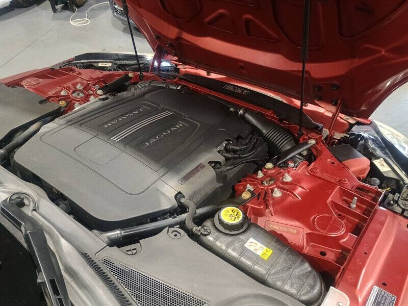 2015 Jaguar F-TYPE 73