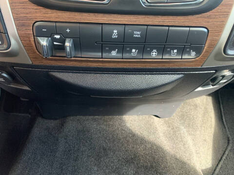 2016 RAM 1500 Laramie