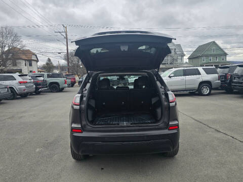 2021 Jeep Cherokee Altitude