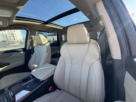 2024 Acura MDX w/Tech