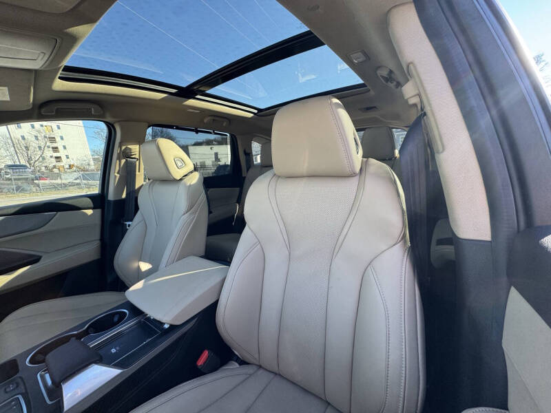 2024 Acura MDX w/Tech