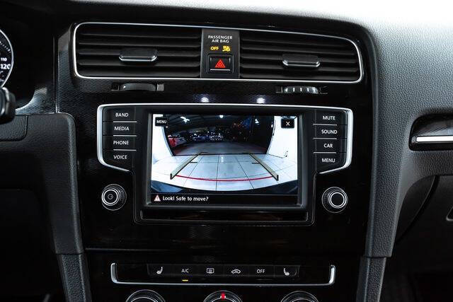 2017 Volkswagen Golf GTI