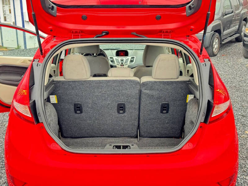 2013 Ford Fiesta SE