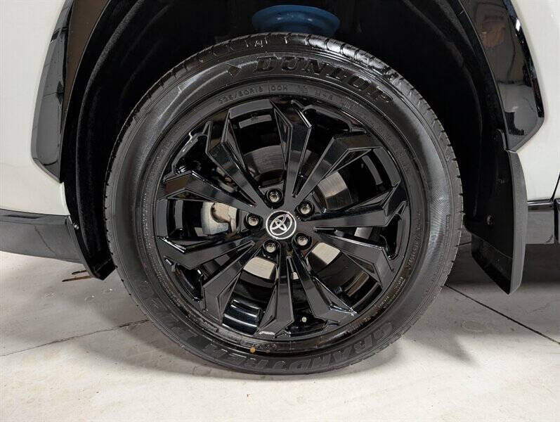 2024 Toyota RAV4 Hybrid XSE