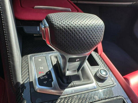2023 Audi R8 5.2 V10 performance