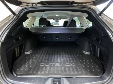 2023 Subaru Outback Premium