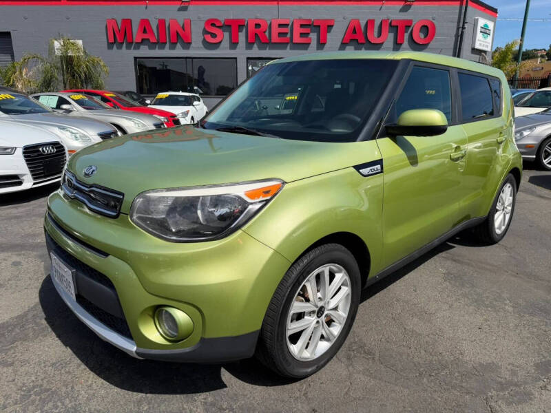 2018 Kia Soul +