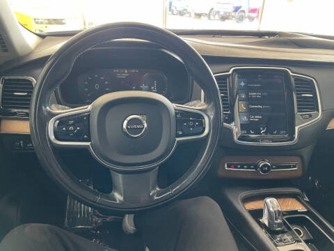 2016 Volvo XC90 T8 eAWD Inscription