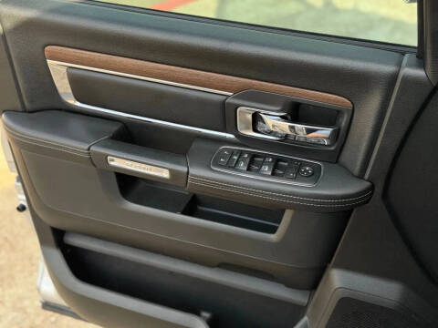 2015 RAM 3500 Laramie