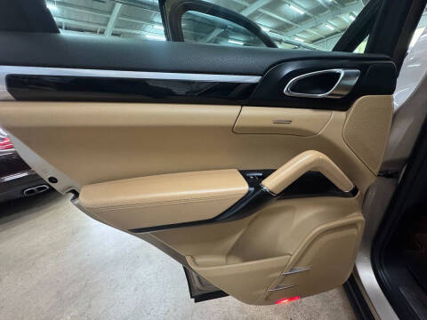 2016 Porsche Cayenne