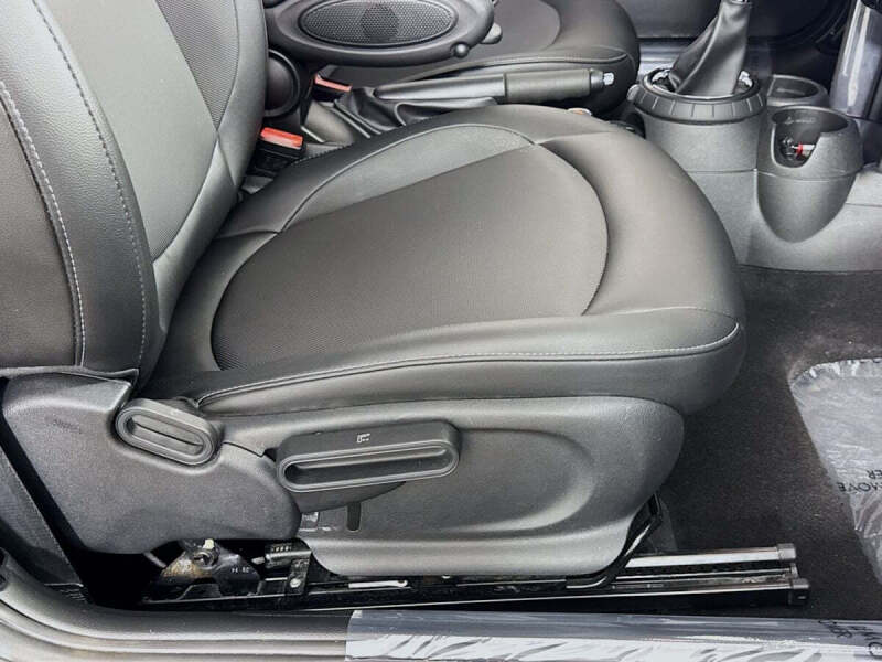 2015 MINI Hardtop 2 Door Cooper