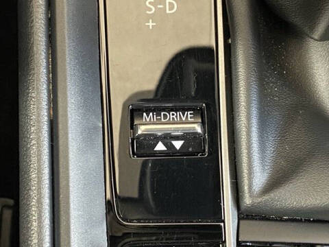 2025 Mazda CX-50 Hybrid Premium