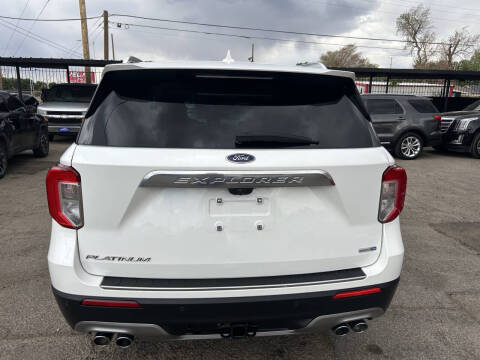 2020 Ford Explorer Platinum