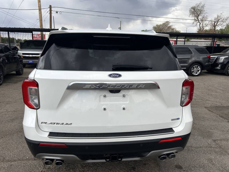 2020 Ford Explorer Platinum