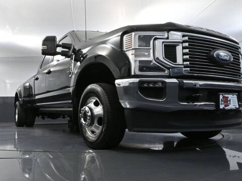 2022 Ford F-350 Super Duty Lariat