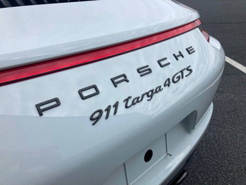 2019 Porsche 911 Targa 4 GTS