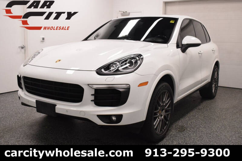 2017 Porsche Cayenne Platinum Edition
