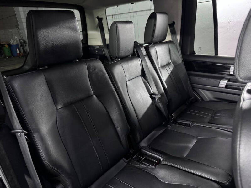 2016 Land Rover LR4