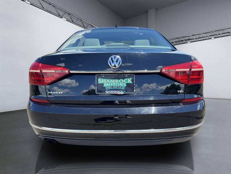 2016 Volkswagen Passat