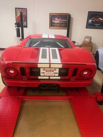 2005 Ford GT