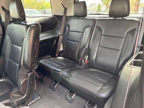 2017 GMC Acadia SLT-1