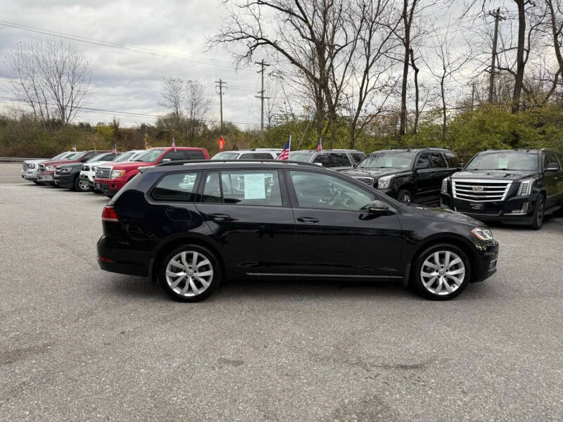 2019 Volkswagen Golf SportWagen