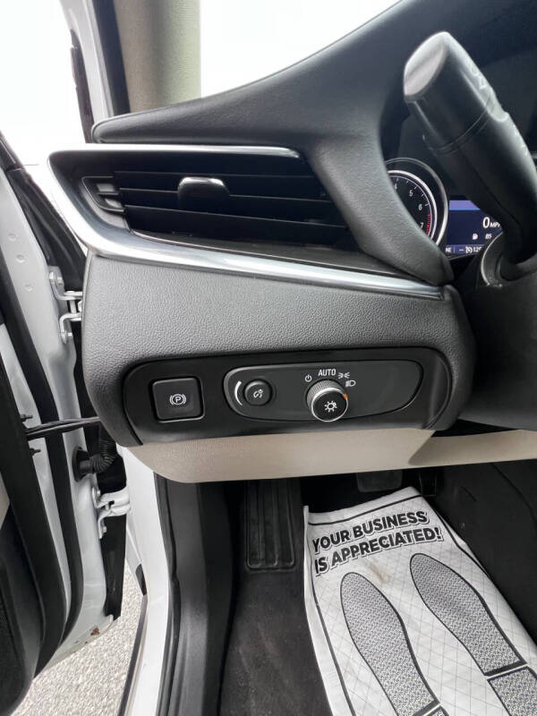 2020 Buick Enclave Essence