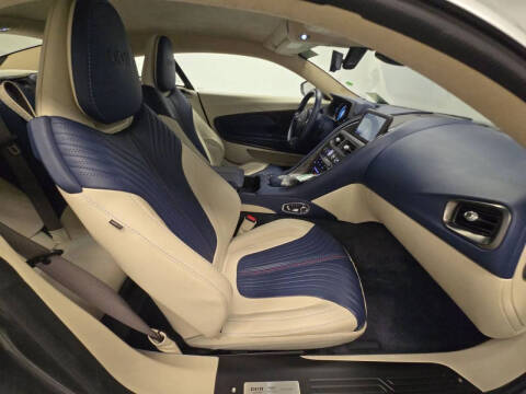 2017 Aston Martin DB11