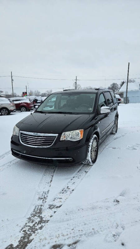 2014 Chrysler Town and Country 30th Anniversary