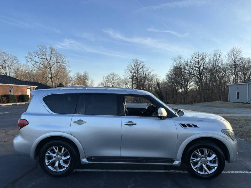 2011 Infiniti QX56