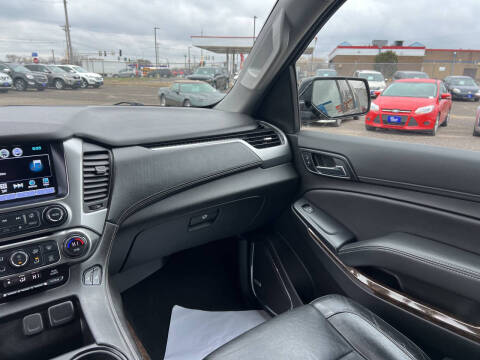 2019 Chevrolet Suburban LT