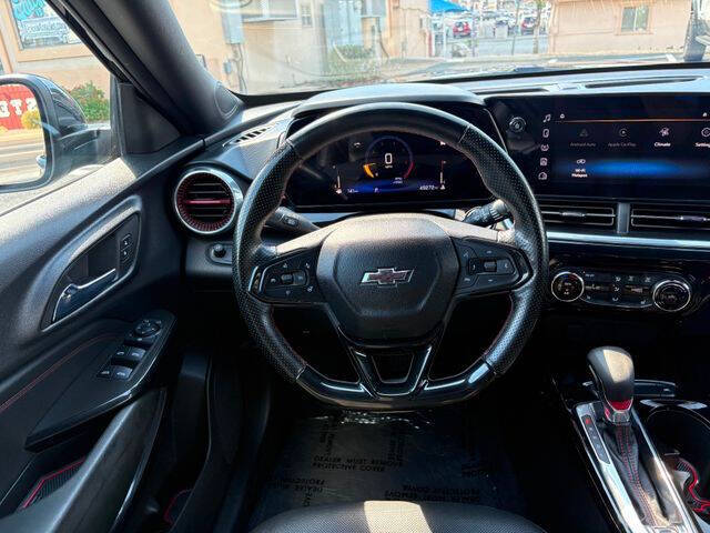 2024 Chevrolet Trax RS