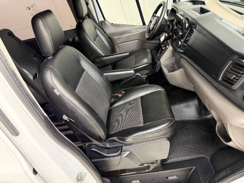 2020 Ford Transit 350 XLT