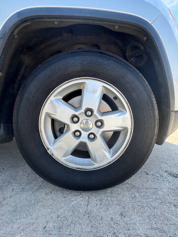 2011 Jeep Grand Cherokee Laredo