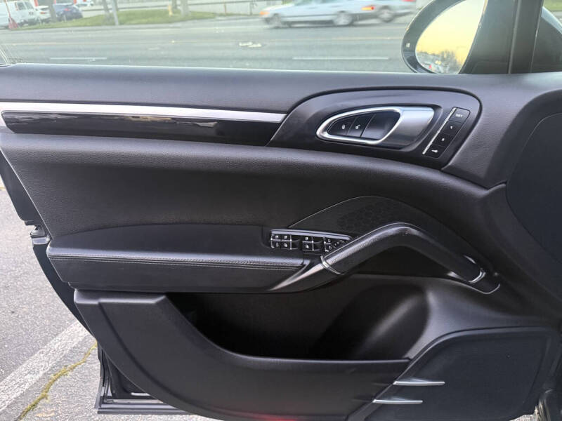 2016 Porsche Cayenne