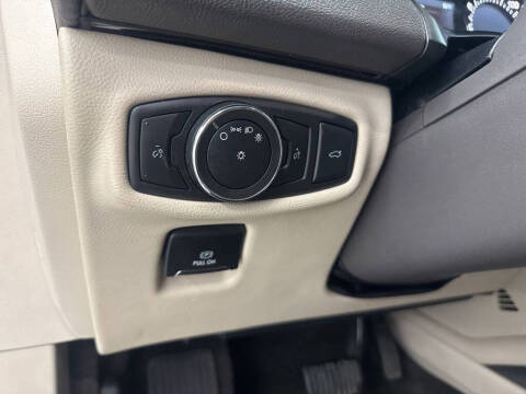 2017 Lincoln MKZ Select