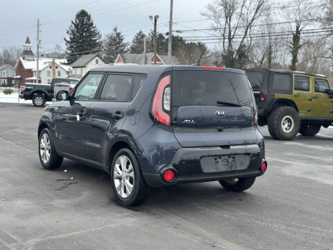 2016 Kia Soul +