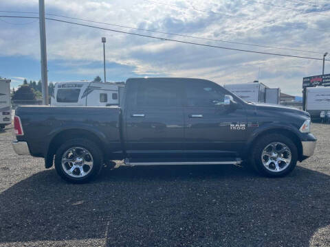 2016 RAM 1500 Laramie