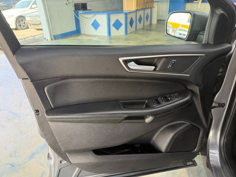 2021 Ford Edge SEL