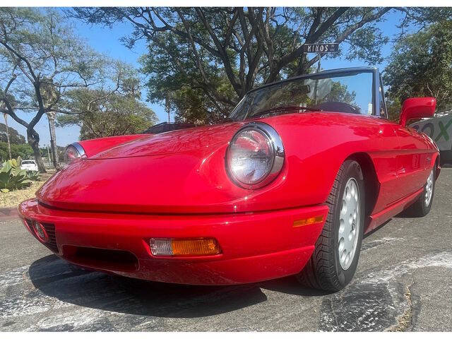 1991 Alfa Romeo Spider Veloce