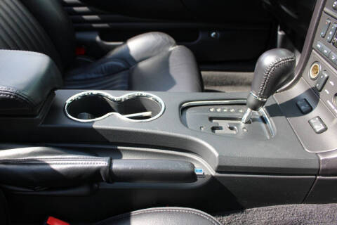 2005 Ford Thunderbird Deluxe