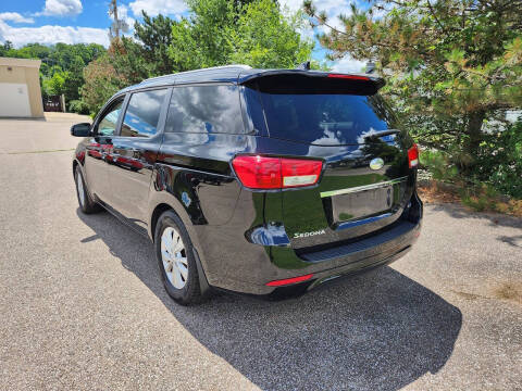 2018 Kia Sedona LX