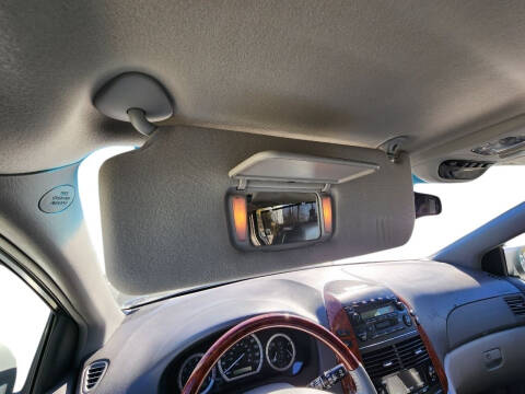 2004 Toyota Sienna XLE 7 Passenger