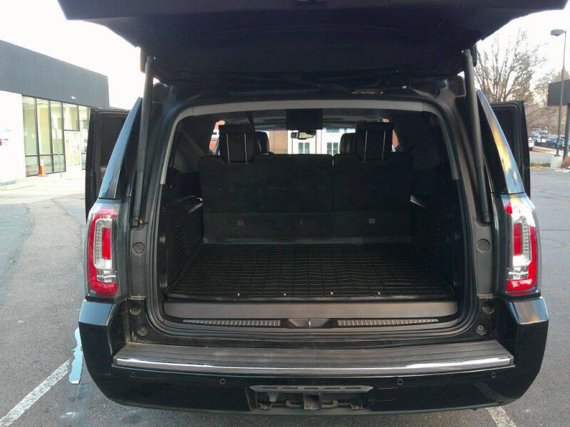 2017 GMC Yukon XL Denali