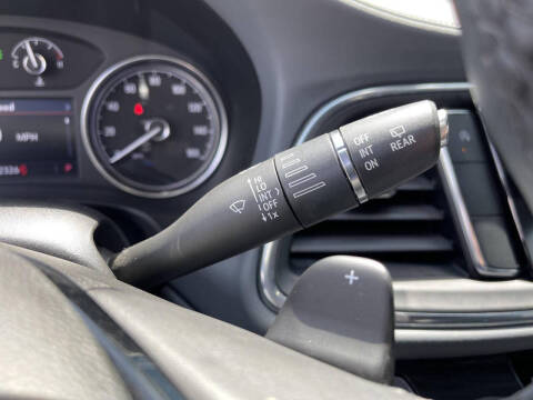2023 Buick Enclave Essence