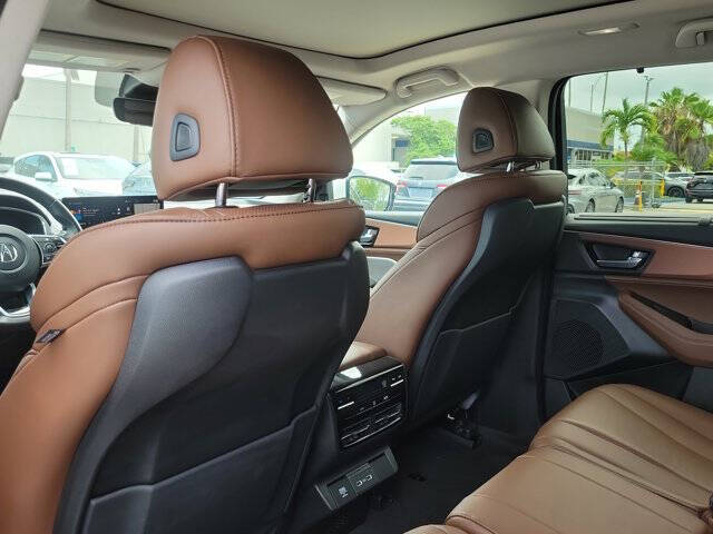 2023 Acura MDX w/Tech