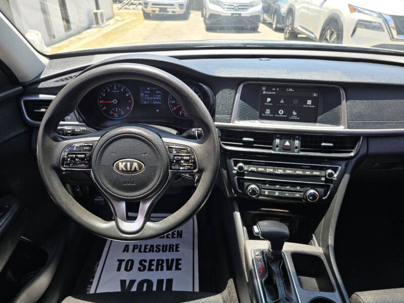 2018 Kia Optima LX