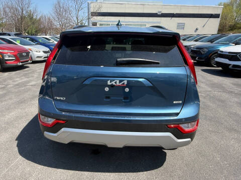 2025 Kia Niro Plug-In Hybrid EX